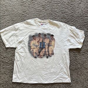 Vintage Boyz II Men Graphic T-Shirt with Group Print